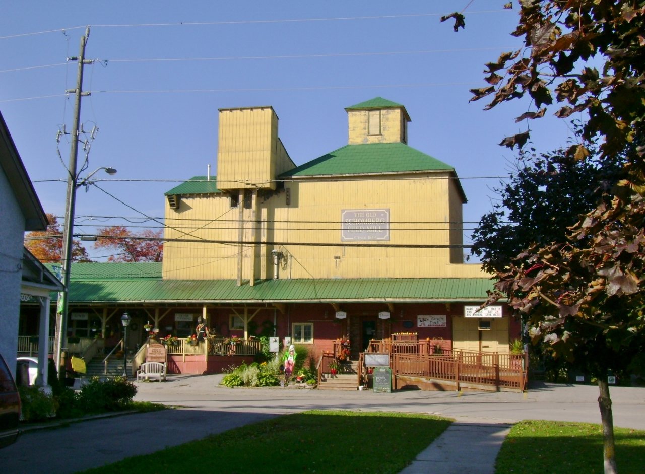 The Schomberg Pub & Patio photo