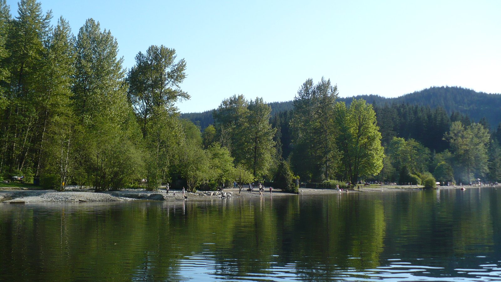 Buntzen Lake Viewpoint