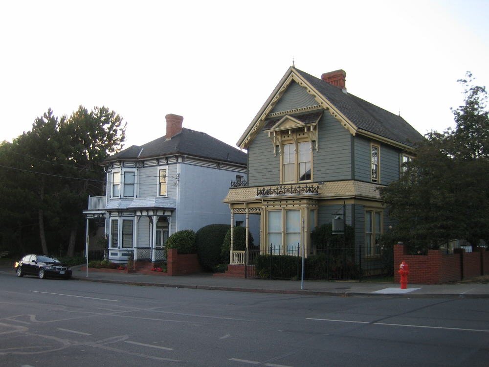 1175 View St photo